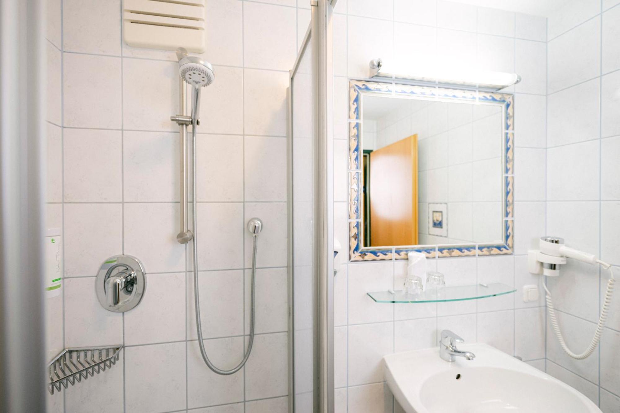 Gasthof Hotel Jaegerwirt Strasswalchen Dış mekan fotoğraf